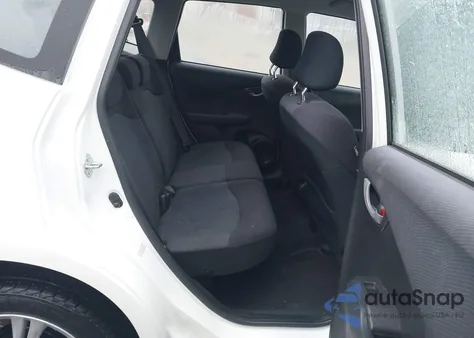 2010 Honda Fit Sport z USA, uszkodzony, nr VIN JHMGE8H41AS015052